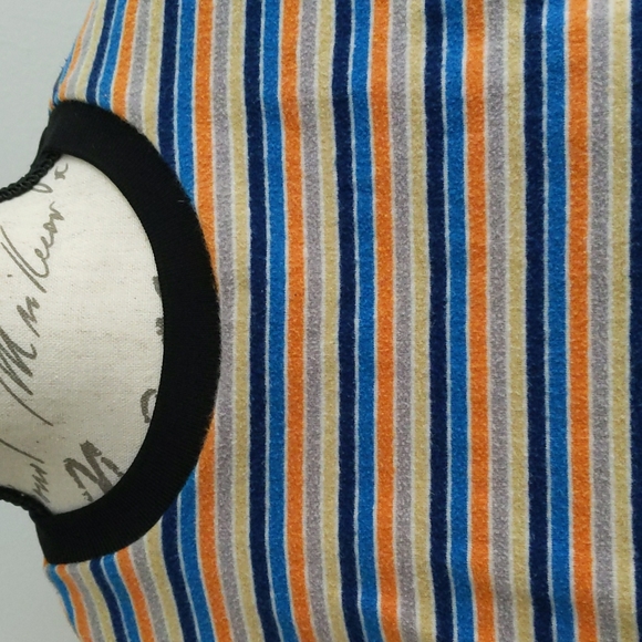 Crop Top - Picture 3 of 3